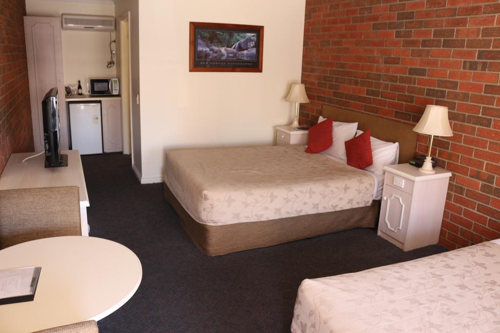 Bendigo Haymarket Motor Inn Buitenkant foto