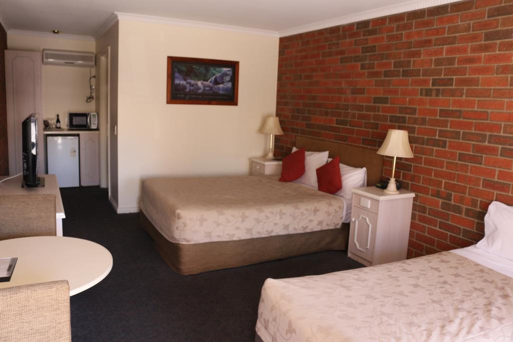 Bendigo Haymarket Motor Inn Buitenkant foto