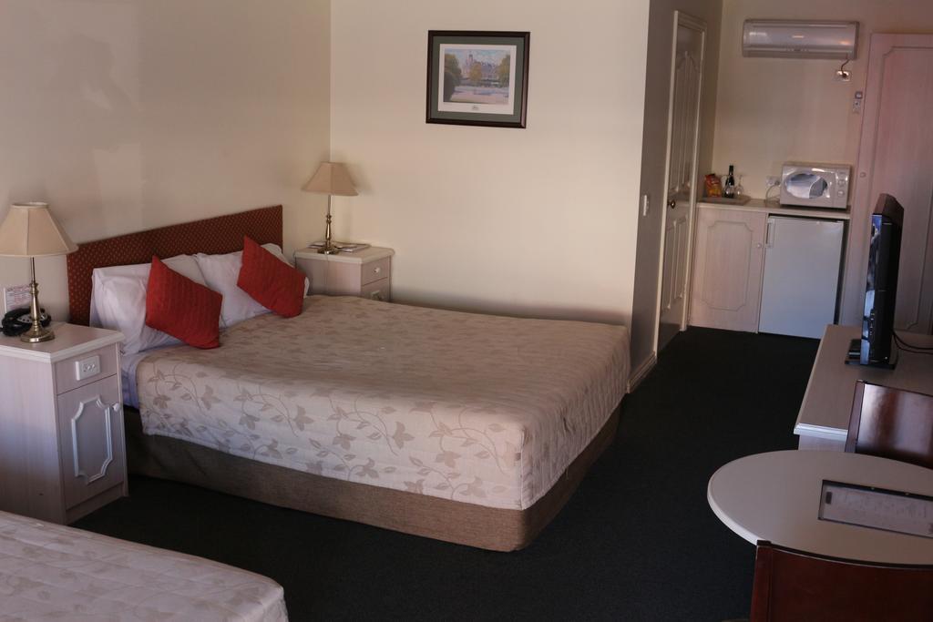 Bendigo Haymarket Motor Inn Buitenkant foto